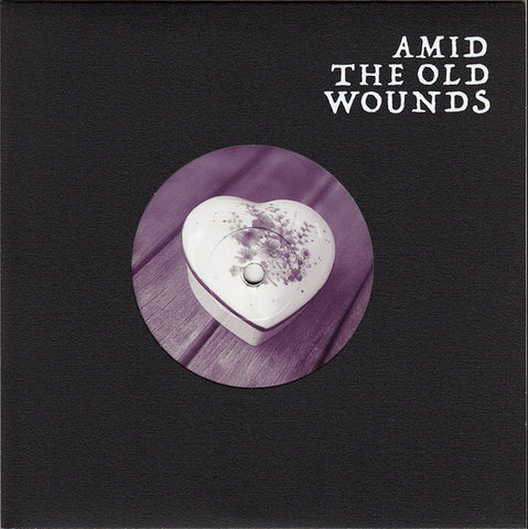Amid The Old Wounds - Vignette