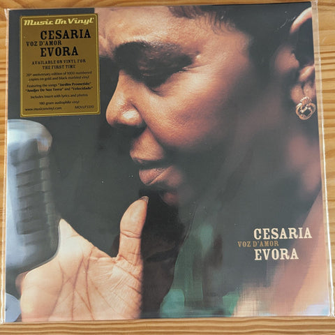 Cesaria Evora - Voz d'Amor